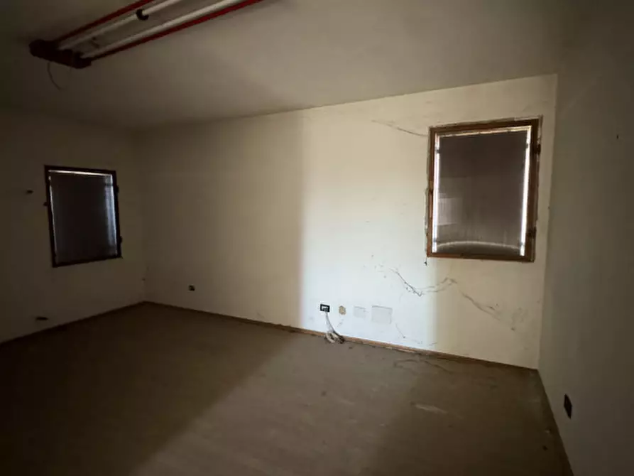 Immagine 32 di Casa bifamiliare in vendita  in Via Maggiore a Ospedaletto Euganeo