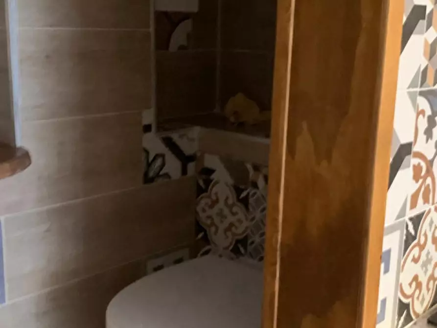 Immagine 6 di Appartamento in affitto  in VIa giudecca Vecchia 37 a Napoli