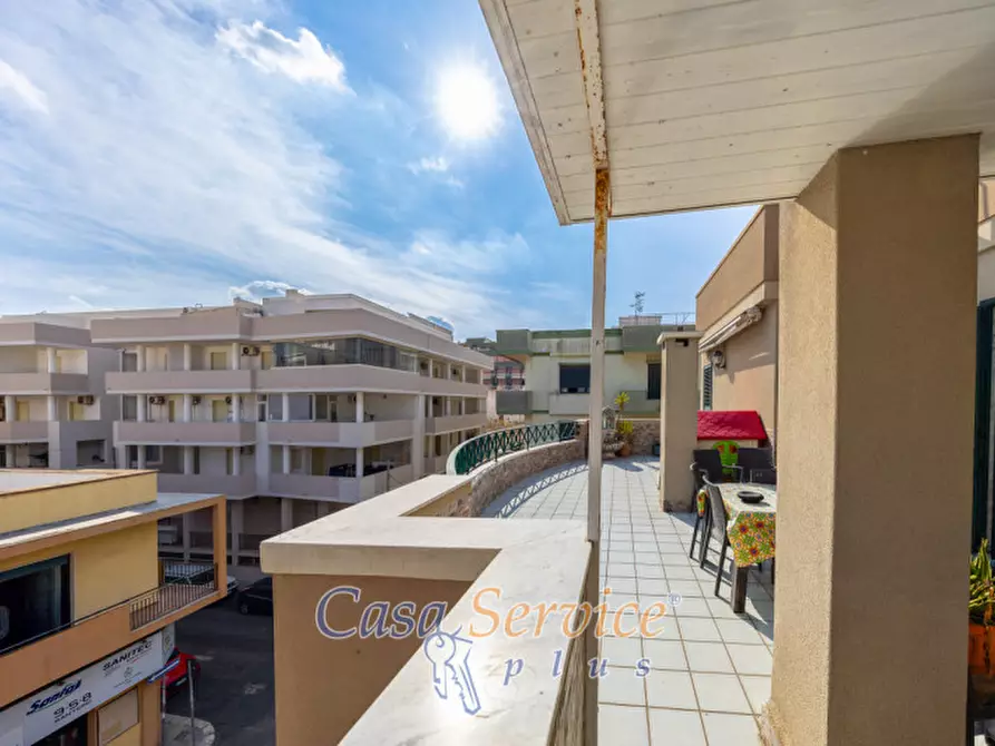 Immagine 7 di Attico in vendita  in via roberto d'angiò a Gallipoli