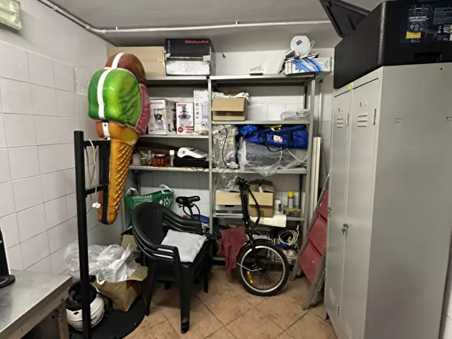 Immagine 20 di Attività commerciale in vendita  in Via Ravegnana 187 a Ravenna