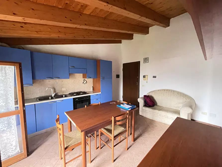 Immagine 3 di Appartamento in vendita  a Motteggiana