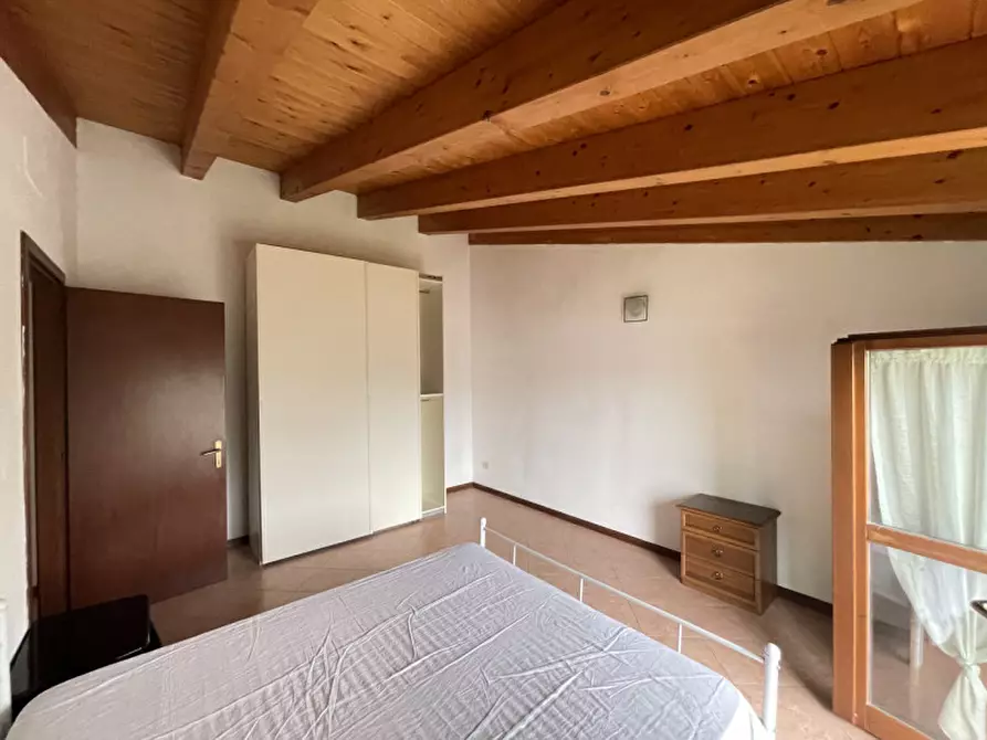 Immagine 17 di Appartamento in vendita  a Motteggiana