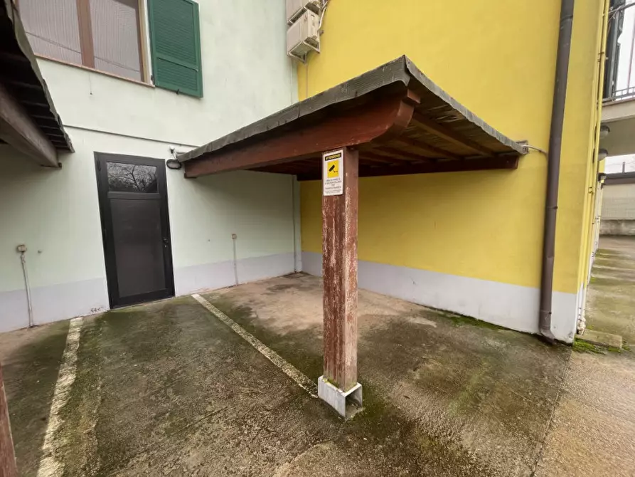 Immagine 21 di Appartamento in vendita  a Motteggiana