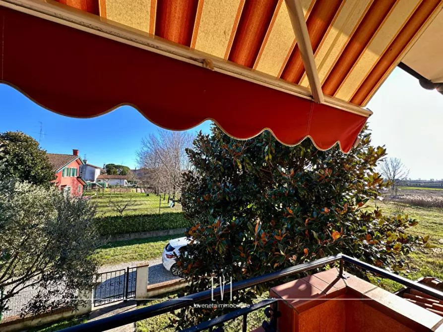 Immagine 19 di Casa bifamiliare in vendita  in Via Giuseppe Mazzini 13 a Caorle