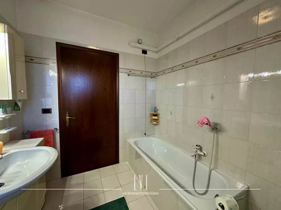 Immagine 26 di Casa bifamiliare in vendita  in Via Giuseppe Mazzini 13 a Caorle