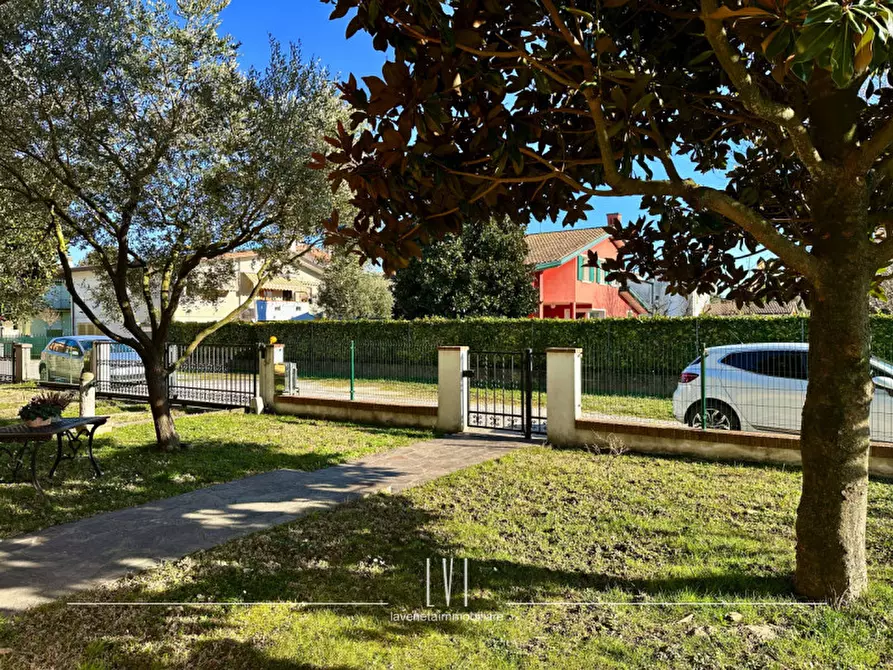 Immagine 32 di Casa bifamiliare in vendita  in Via Giuseppe Mazzini 13 a Caorle