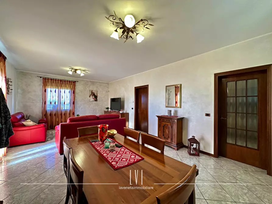 Immagine 34 di Casa bifamiliare in vendita  in Via Giuseppe Mazzini 13 a Caorle