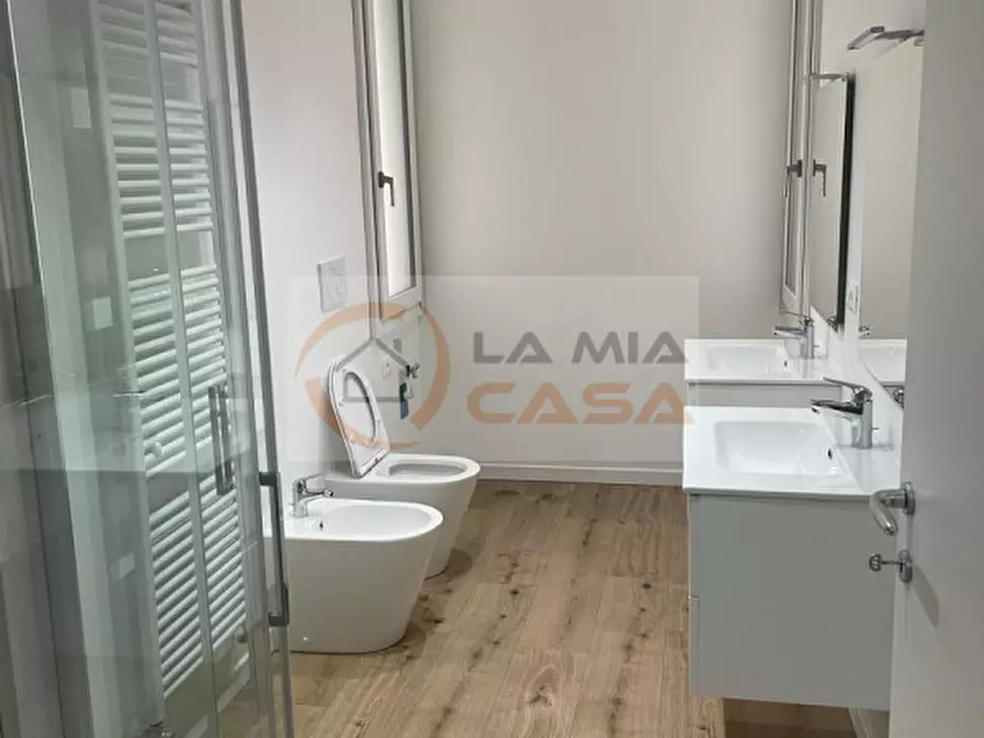 Immagine 11 di Camera in affitto  in Via Cavour a Legnaro