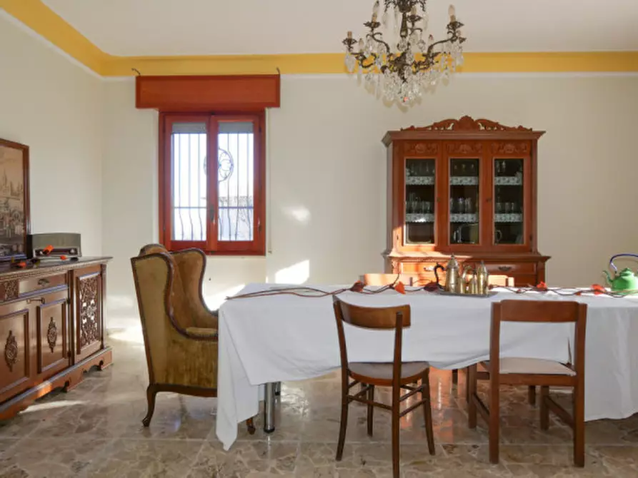 Immagine 3 di Villa in vendita  in contrada colle di giogo a Moscufo