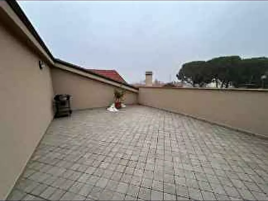 Immagine 5 di Attico in affitto  a Santarcangelo Di Romagna