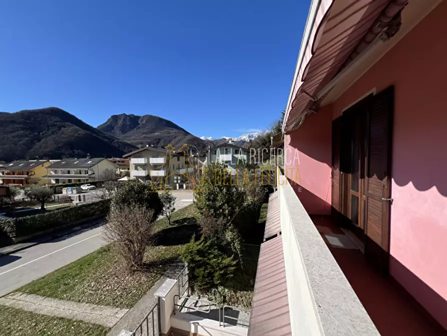 Immagine 29 di Villetta a schiera in vendita  in Via Resistenza 7 a Torrebelvicino