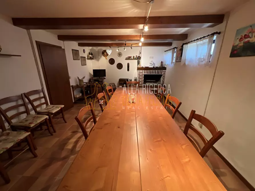 Immagine 30 di Villetta a schiera in vendita  in Via Resistenza 7 a Torrebelvicino