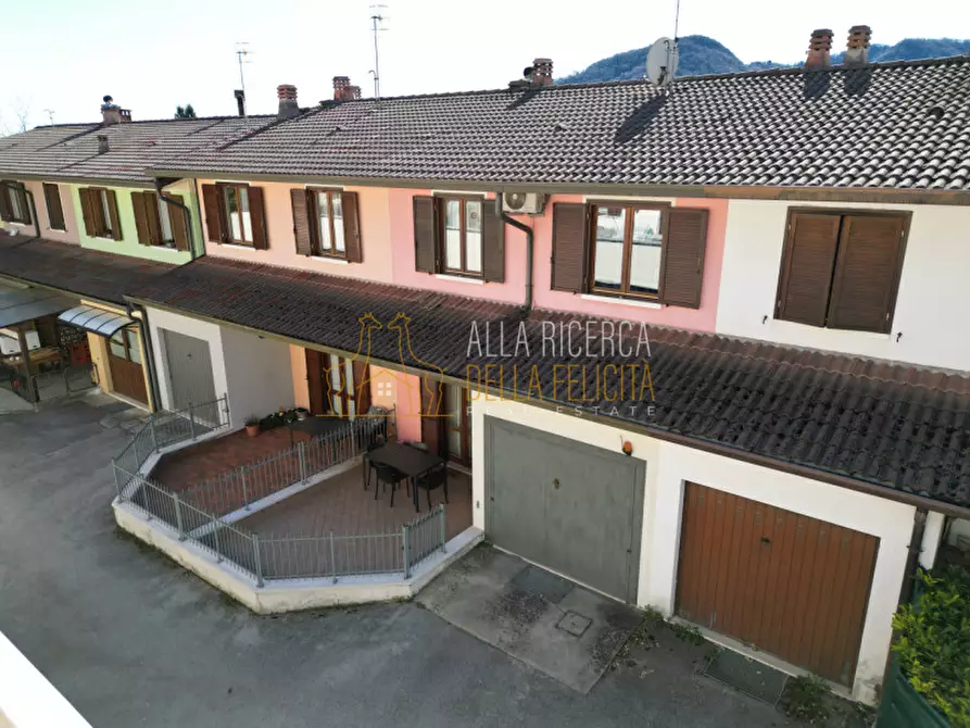 Immagine 37 di Villetta a schiera in vendita  in Via Resistenza 7 a Torrebelvicino