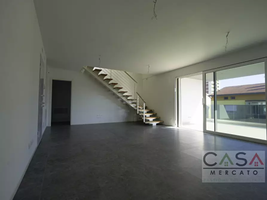 Immagine 1 di Attico in vendita  in Via del Traverso a Pordenone