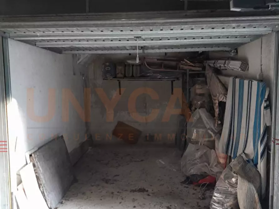 Immagine 3 di Posto auto in vendita  in Via Achille Papa a Roana