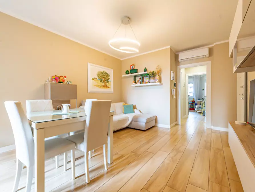 Immagine 2 di Appartamento in vendita  in Viale della Grande Muraglia 154 a Roma