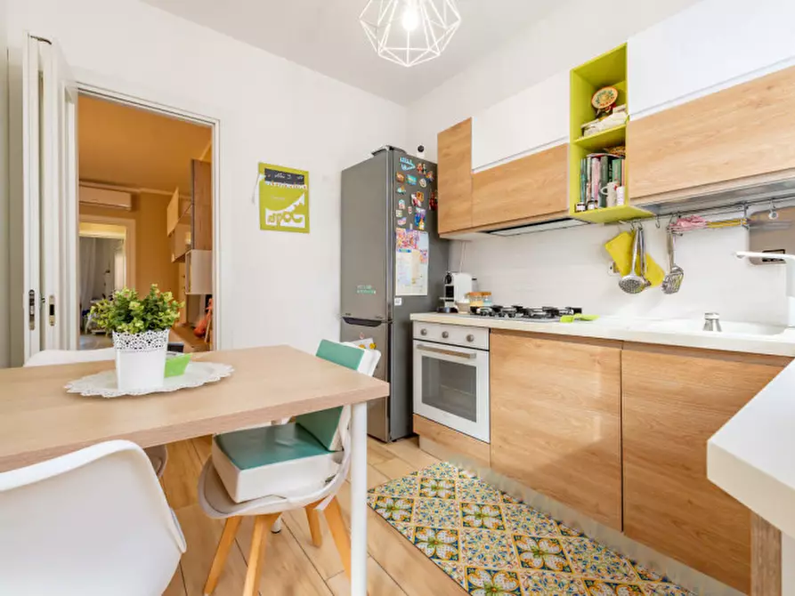 Immagine 8 di Appartamento in vendita  in Viale della Grande Muraglia 154 a Roma