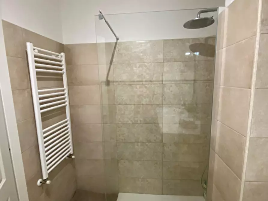 Immagine 12 di Appartamento in vendita  in Viale della Grande Muraglia 154 a Roma