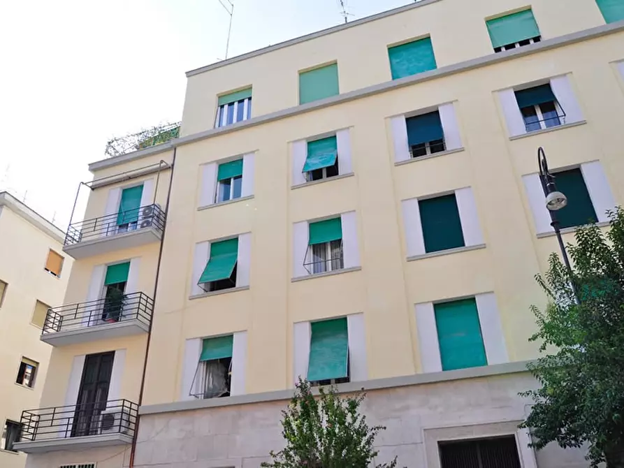 Immagine 1 di Cantina in vendita  in Via Tolmino, 55 a Roma