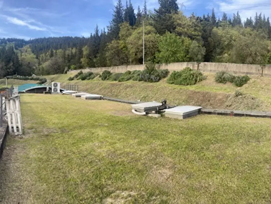 Immagine 7 di Attività commerciale in vendita  in VIA DEL COLLE a Calenzano