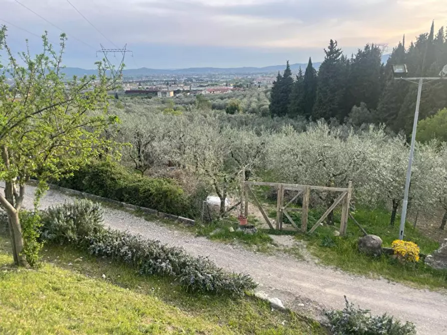 Immagine 21 di Attività commerciale in vendita  in VIA DEL COLLE a Calenzano