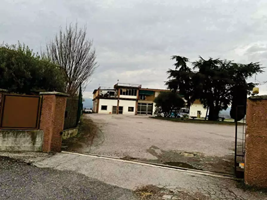 Immagine 2 di Capannone industriale in vendita  in Via Pastrengo 621 a Bussolengo