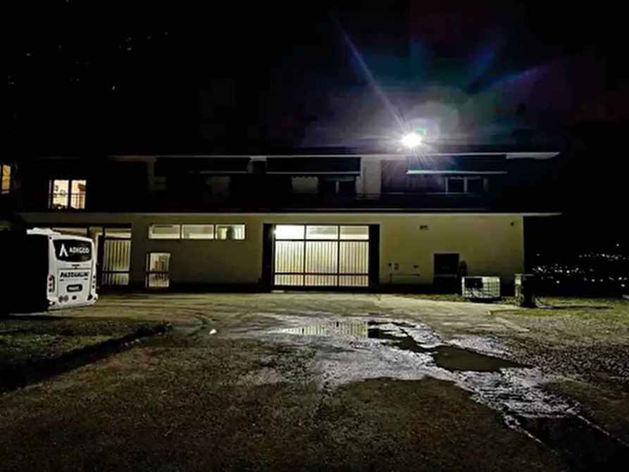 Immagine 8 di Capannone industriale in vendita  in Via Pastrengo 621 a Bussolengo