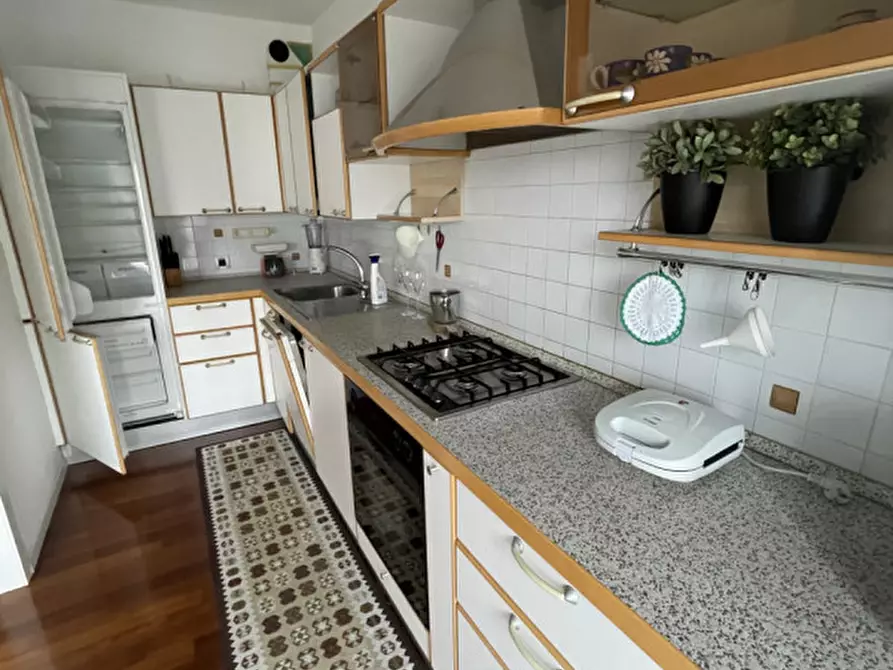 Immagine 3 di Appartamento in affitto  in Corso degli Alpini a Trento