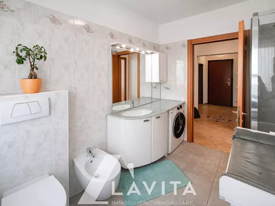 Immagine 18 di Appartamento in vendita  in Via Aslago - Haslacher Straße a Bolzano