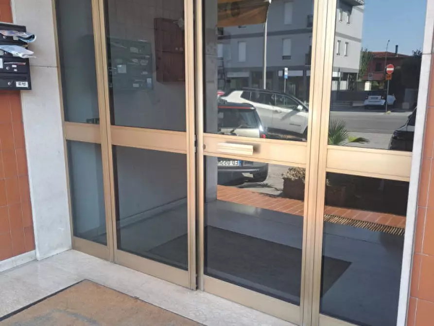 Immagine 3 di Attico in vendita  in Via Riviera del Brenta a Fiesso D'artico
