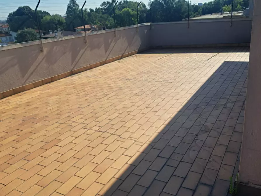 Immagine 28 di Attico in vendita  in Via Riviera del Brenta a Fiesso D'artico