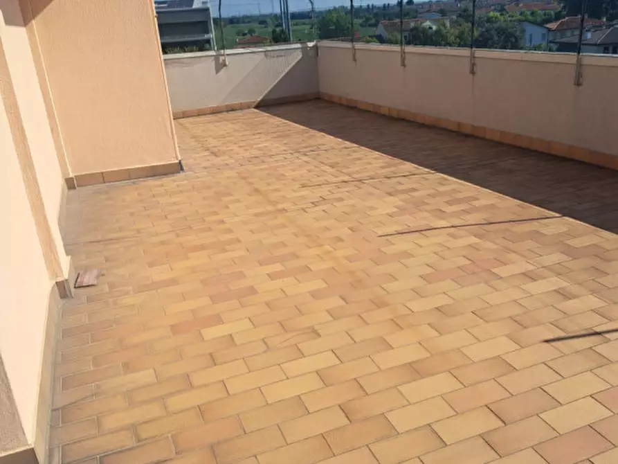 Immagine 35 di Attico in vendita  in Via Riviera del Brenta a Fiesso D'artico