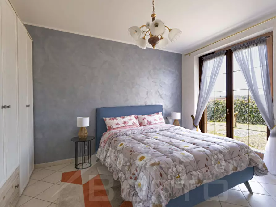 Immagine 10 di Casa bifamiliare in vendita  in via san giorgio 22 a Cureggio