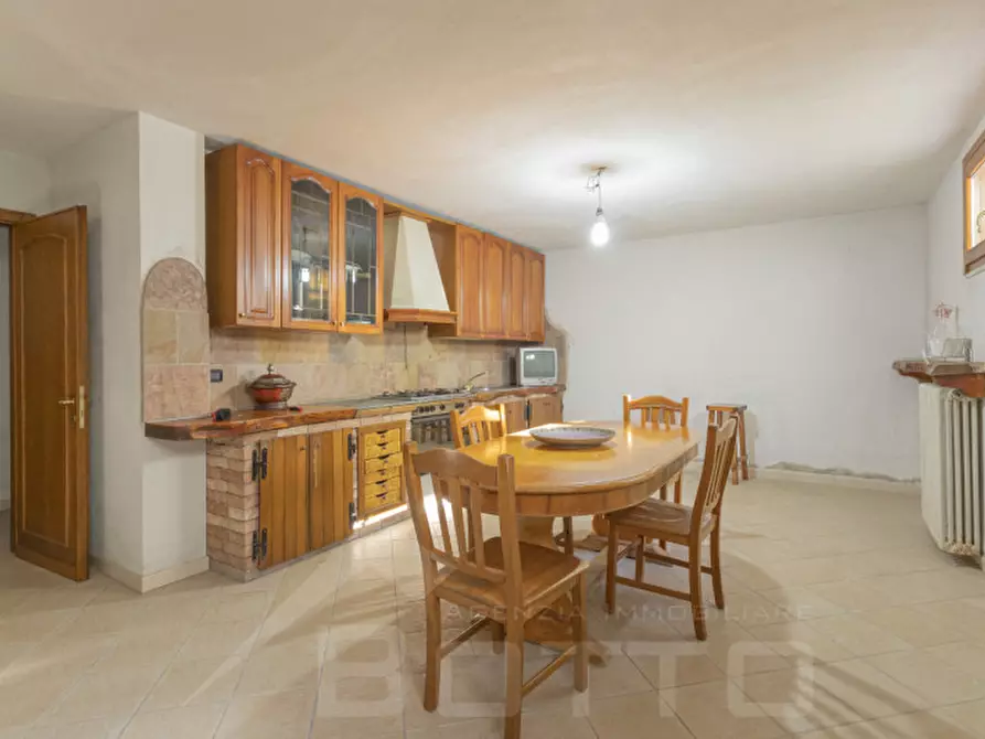 Immagine 19 di Casa bifamiliare in vendita  in via san giorgio 22 a Cureggio