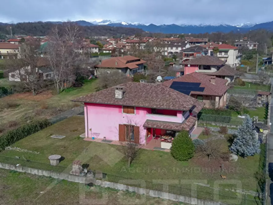 Immagine 21 di Casa bifamiliare in vendita  in via san giorgio 22 a Cureggio