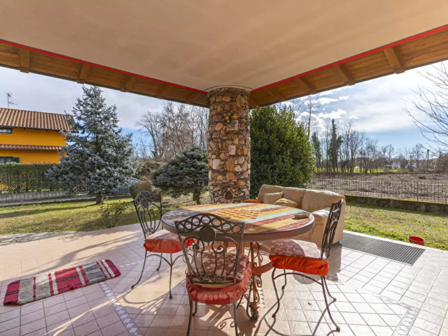 Immagine 23 di Casa bifamiliare in vendita  in via san giorgio 22 a Cureggio