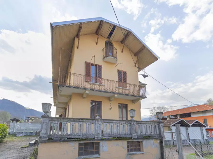 Immagine 25 di Villetta a schiera in vendita  in via liguria,8 a Crevacuore