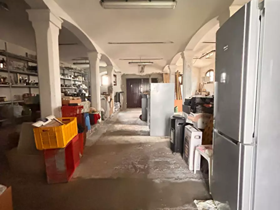 Immagine 18 di Casa bifamiliare in vendita  in via Folloni a Modena