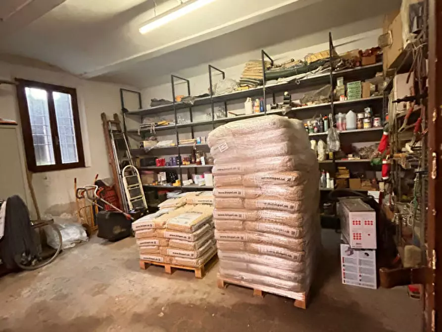 Immagine 24 di Casa bifamiliare in vendita  in via Folloni a Modena