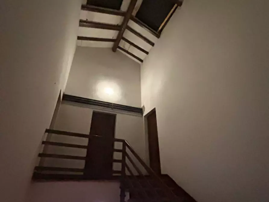 Immagine 35 di Casa bifamiliare in vendita  in via Folloni a Modena