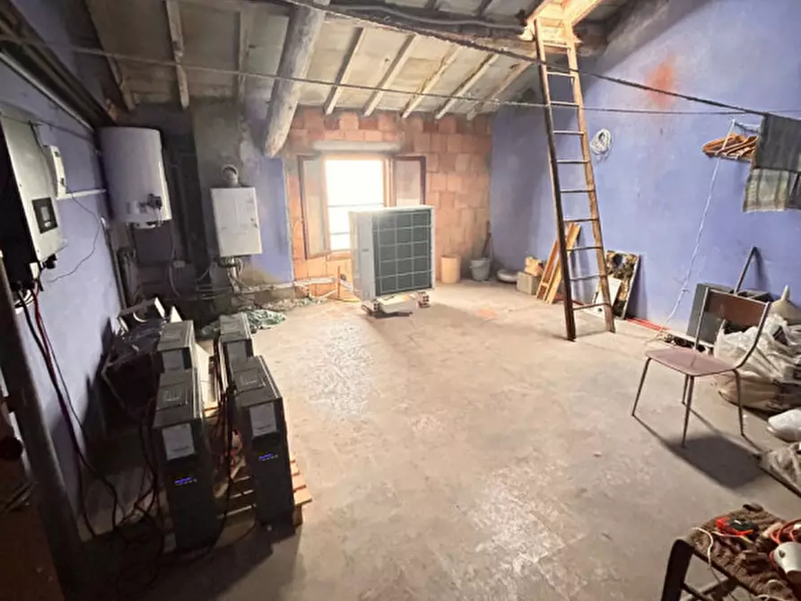 Immagine 38 di Casa bifamiliare in vendita  in via Folloni a Modena