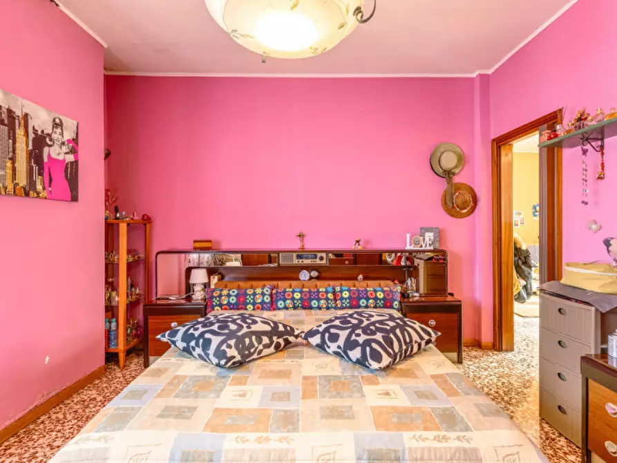 Immagine 9 di Casa indipendente in vendita  in via raveglia  56 a San Maurizio D'opaglio