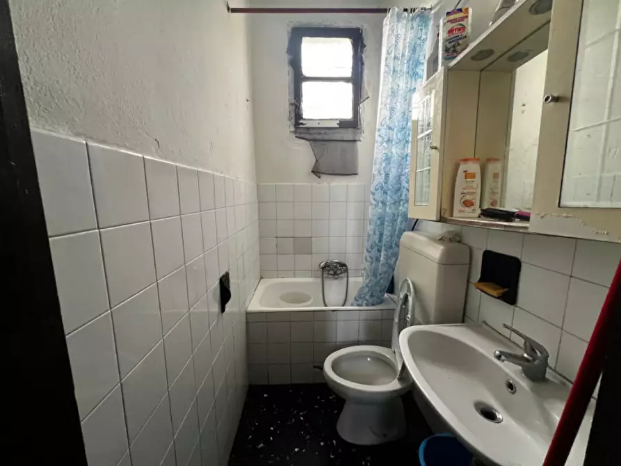 Immagine 9 di Appartamento in vendita  in Via Giacomo Matteotti a Rezzato