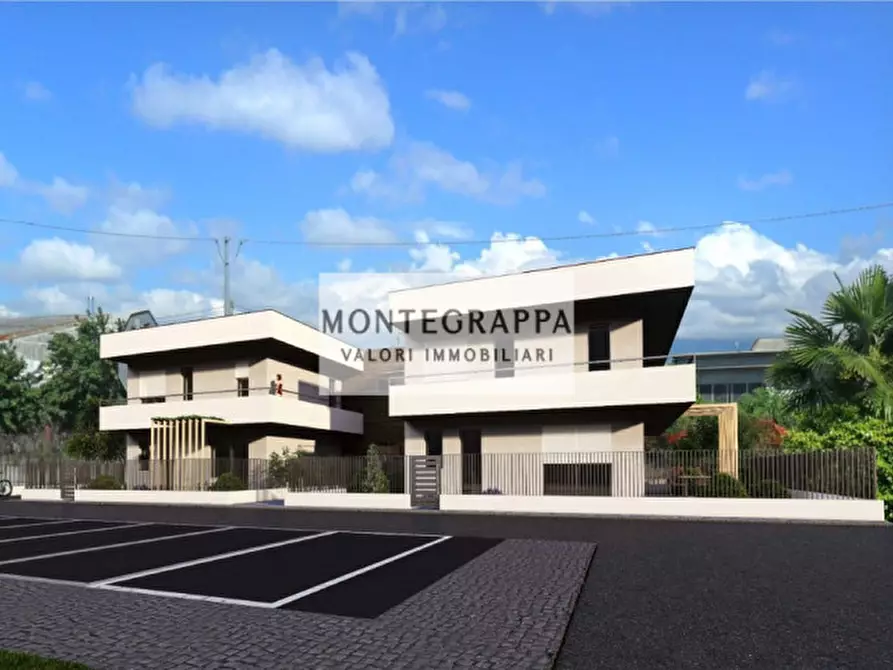 Immagine 2 di Appartamento in vendita  in Via Volon a Loria