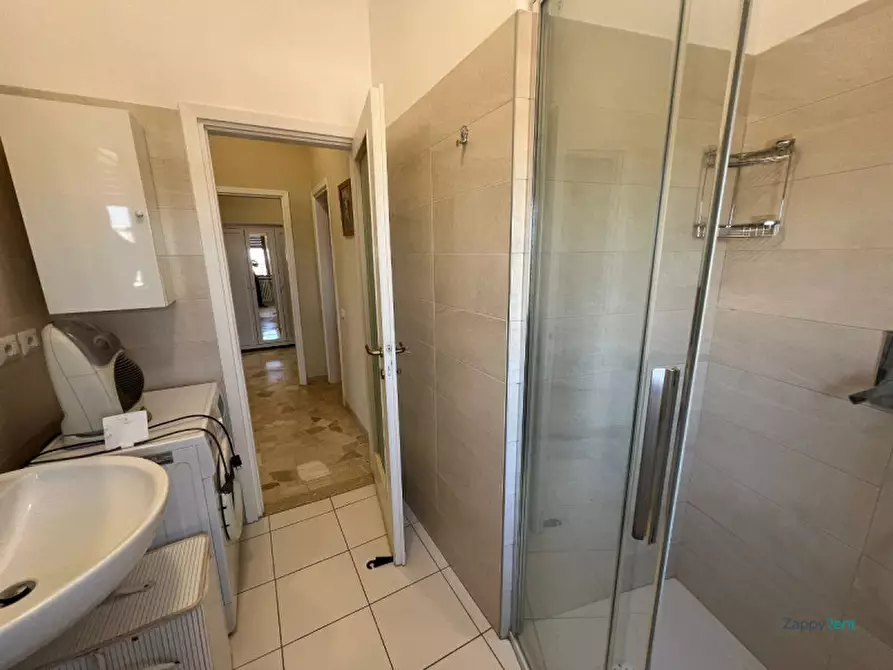 Immagine 13 di Appartamento in affitto  in Viale G. Mazzini, 12 a Abbiategrasso