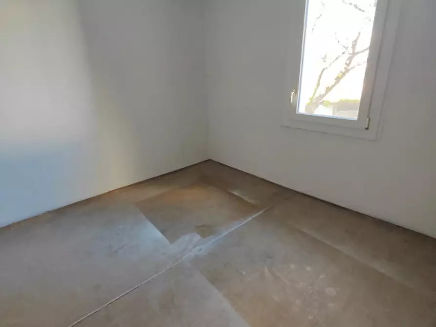 Immagine 18 di Villetta a schiera in vendita  in Via Meschio a Caneva