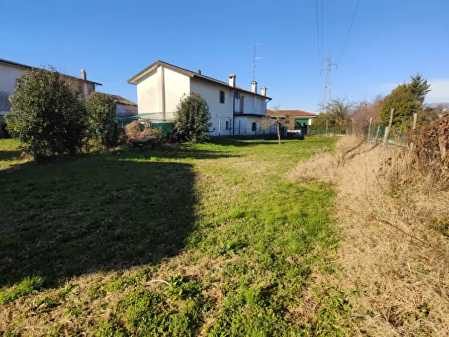 Immagine 24 di Villetta a schiera in vendita  in Via Meschio a Caneva