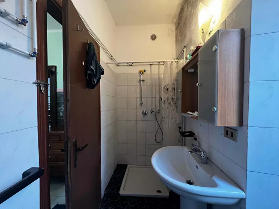 Immagine 8 di Appartamento in vendita  in Via Giacomo Matteotti a Rezzato