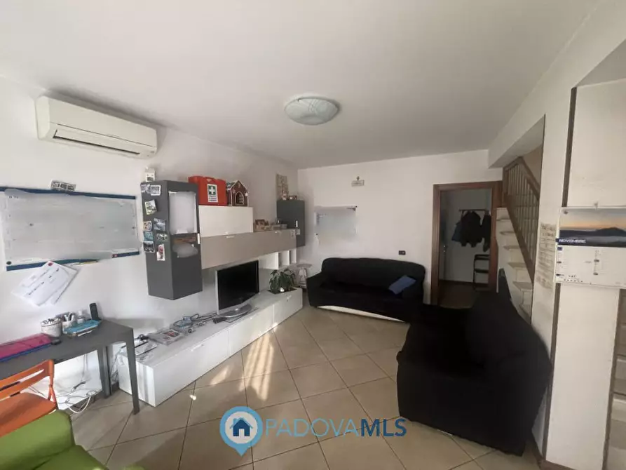 Immagine 2 di Casa quadrifamiliare in vendita  in via capello, 28/c a Noventa Padovana
