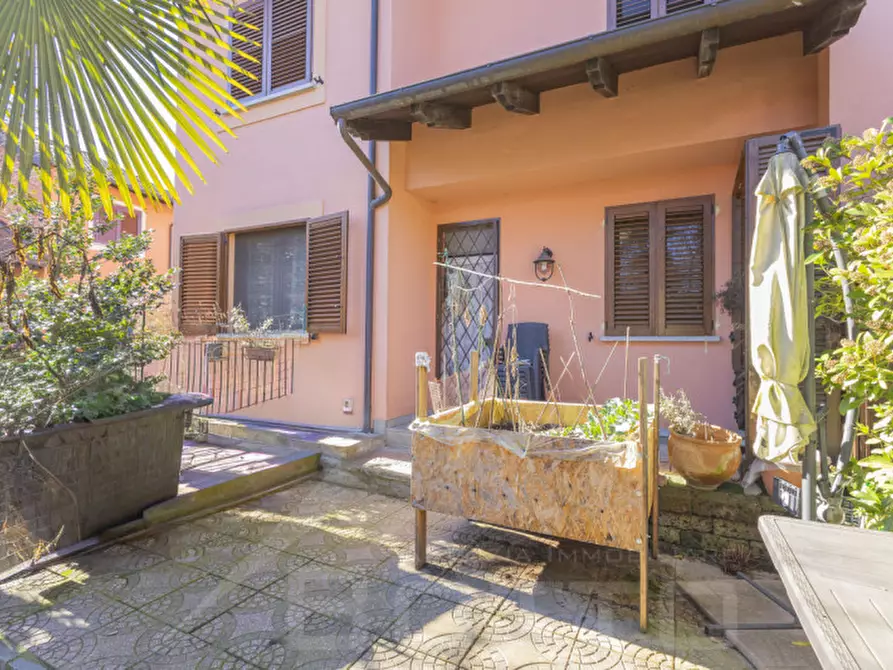 Immagine 22 di Villetta a schiera in vendita  in Via della Ciocca 94 a Borgomanero